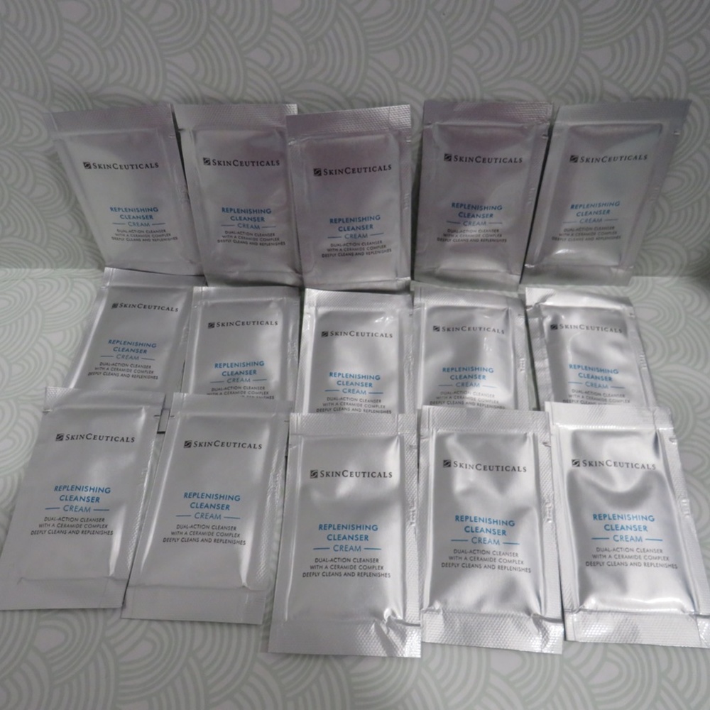 SKINCEUTICALS💥REPLENISHING CLEANSER CREAM 0.06 OZ SINGLE USE (LOT OF 15)💥